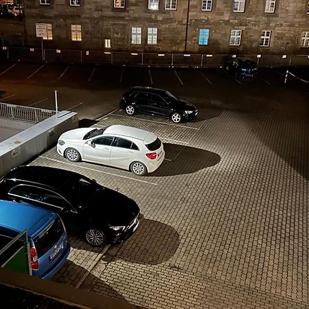 Gemuetliches Helles Apartment Mit Balkon Und Parkplatz Vor Der Tuer Im Zentrum Von Байройт Экстерьер фото
