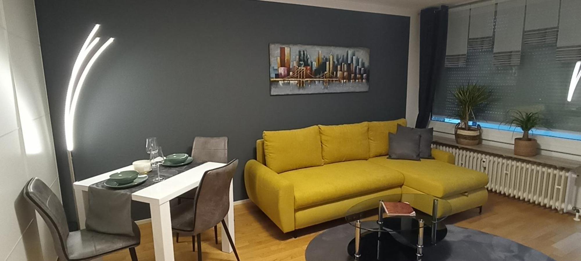 Gemuetliches Helles Apartment Mit Balkon Und Parkplatz Vor Der Tuer Im Zentrum Von Байройт Экстерьер фото